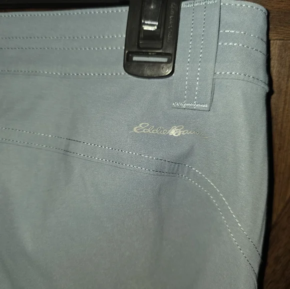 Women's Athletic EDDIE BAUER Travex Hiking Capri's Size 4 - Picture 6 of 7